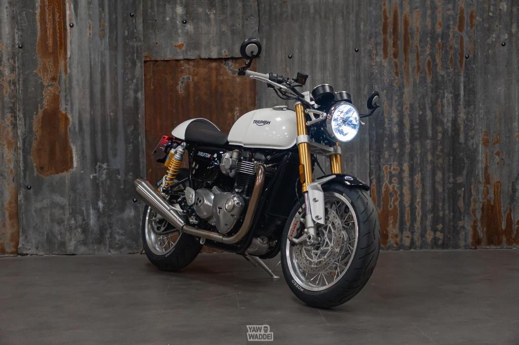 *** verkocht*** Triumph Thruxton 1200 R- Crystal White, Motoren, Motoren | Triumph, 2 cilinders, Motorrijbewijs A, Meer dan 35 kW