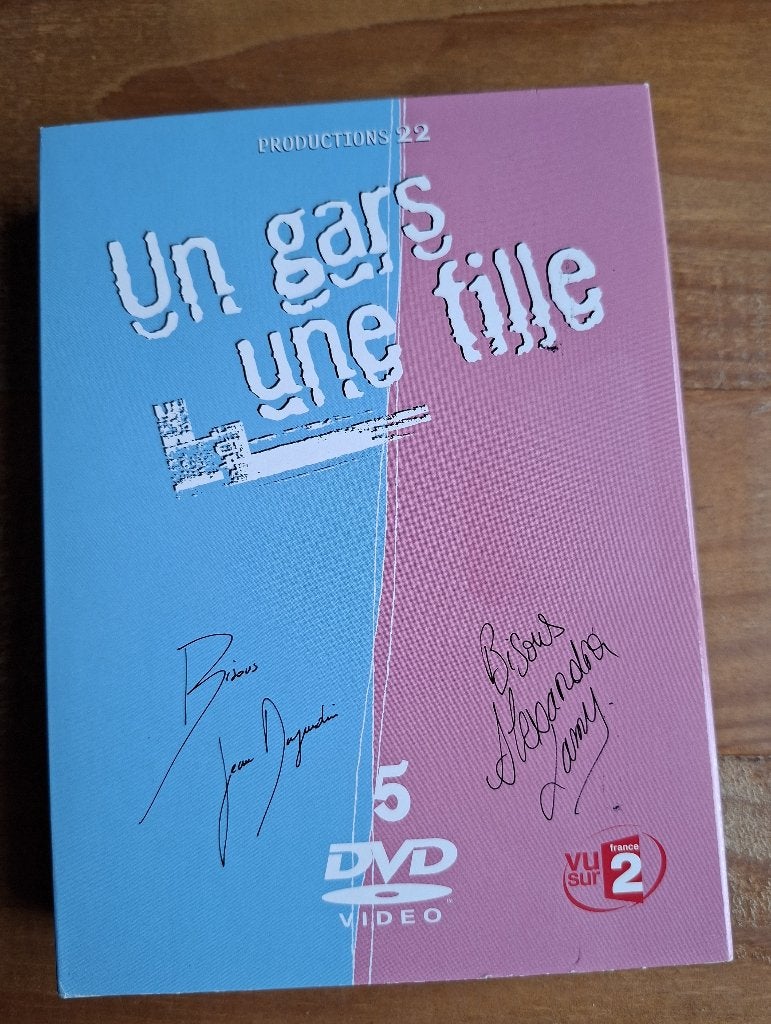 Un gars, une fille - Jean Dujardin - Alexandra Lamy - 5 dvd, CD & DVD, DVD | TV & Séries télévisées, Utilisé, Comédie, Coffret