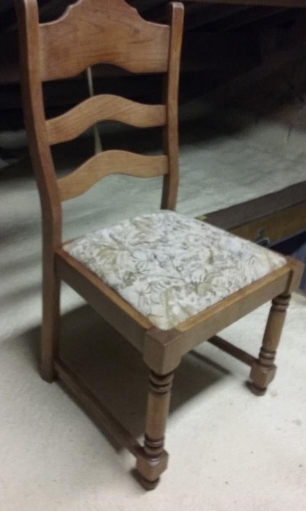 Chaises rustiques, Brun, Enlèvement, Cinq, Six Chaises ou plus, Utilisé