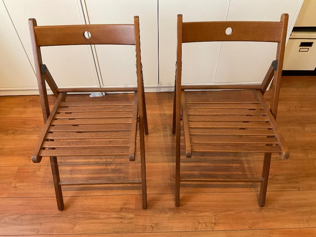 2 Stevige tuin klapstoelen in nieuwe staat. TERJE - IKEA., Ophalen, Zo goed als nieuw, Hout, Inklapbaar