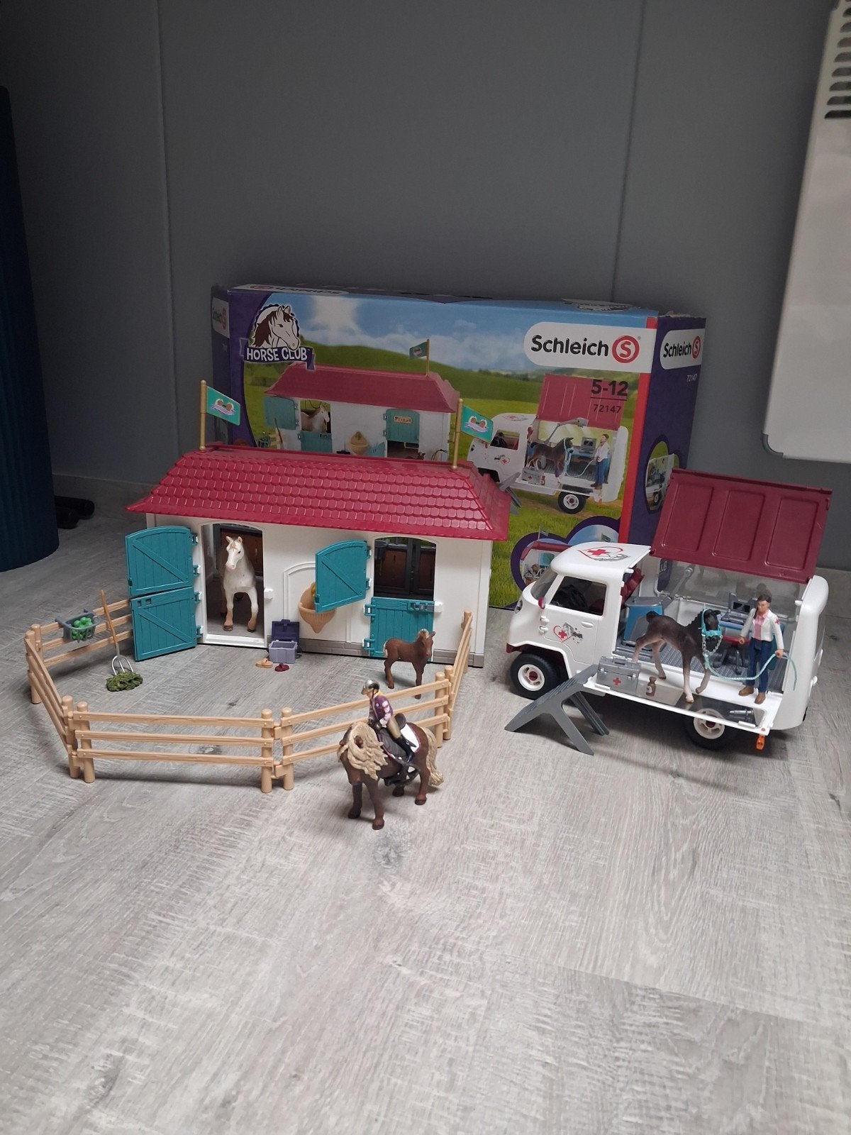 Schleich, Ophalen, Zo goed als nieuw