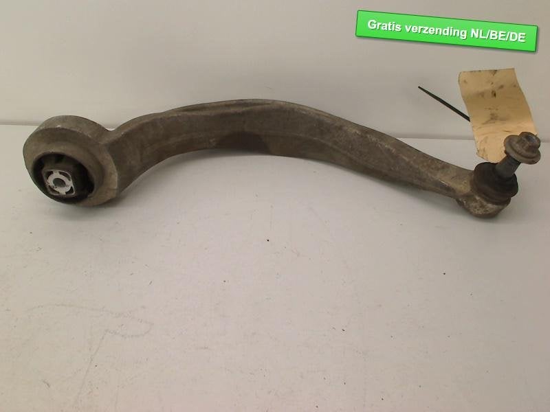 BRAS DE SUSPENSION AVANT GAUCHE INFERIEUR A4 Avant (B8), Auto-Union-Straße  1,
85057  Ingolstadt, DE, Info@audi.de, Audi, Utilisé