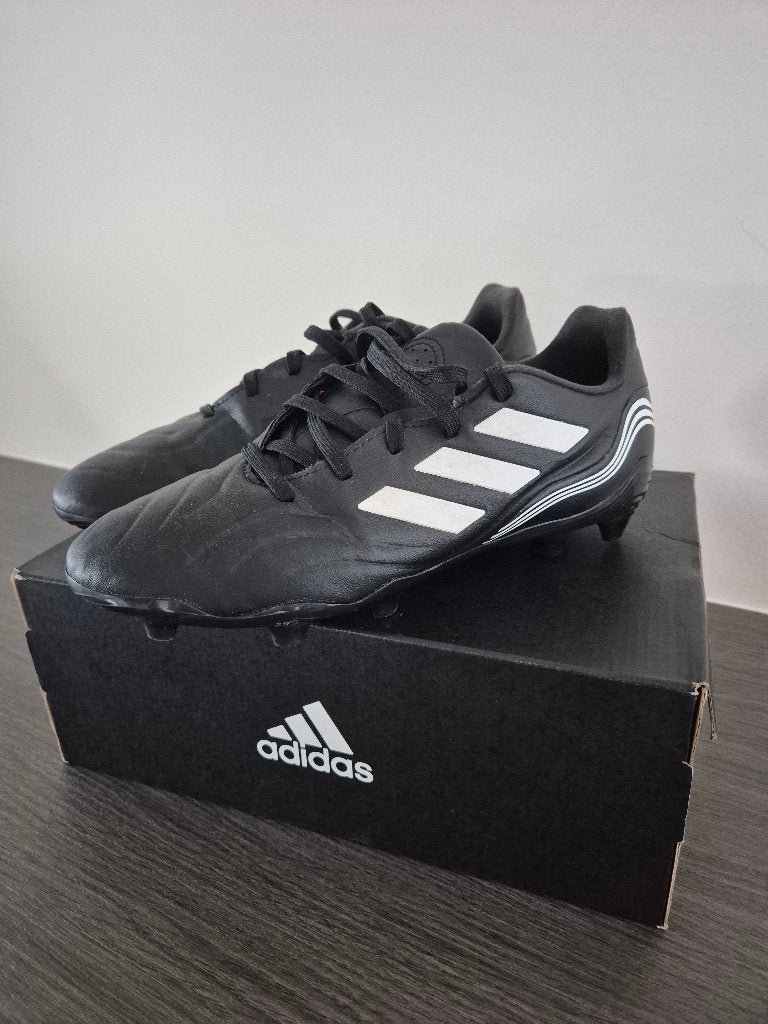 Voetbalschoenen zwart adidas copa maat 38 2/3, Enlèvement ou Envoi, Comme neuf, Chaussures