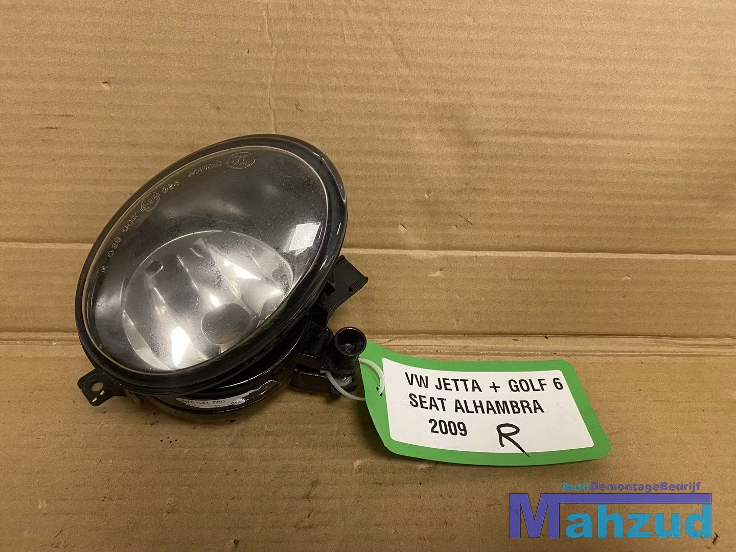 VW CADDY GOLF 6 TOURAN Rechts mistlamp 2009-2016, Gebruikt, Volkswagen, Volkswagen AG, Vw@volkswagen.de