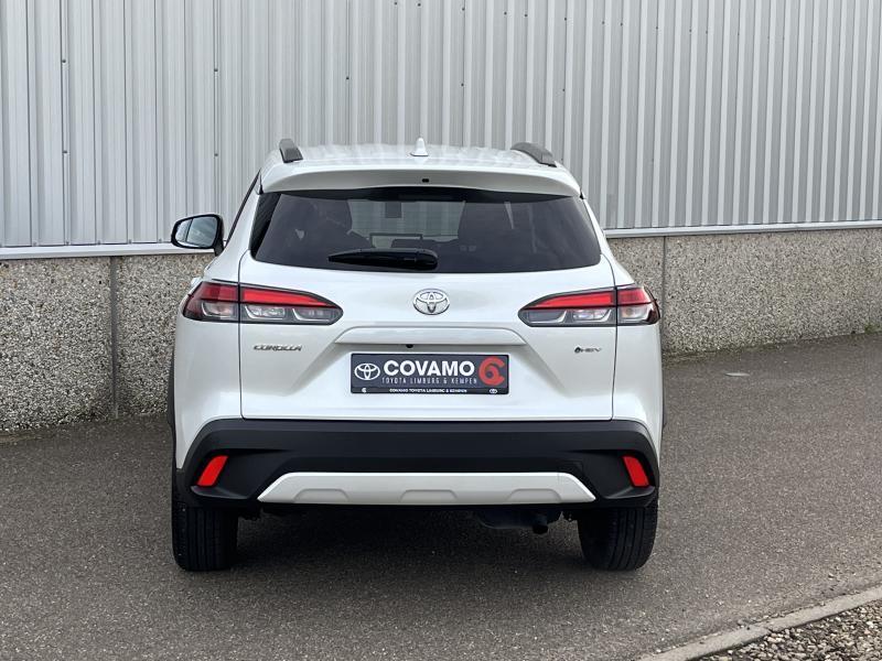 Toyota Corolla Cross 1.8 Style / 14.000 KM !!, Auto's, Toyota, Automaat, 72 kW, Wit, Bedrijf