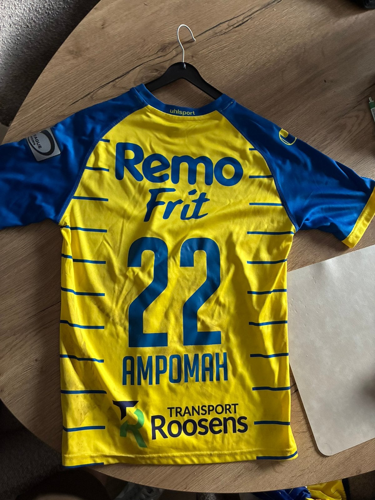 Ampomah matchworn Waasland-Beveren, Collections, Articles de Sport & Football, Enlèvement ou Envoi, Comme neuf
