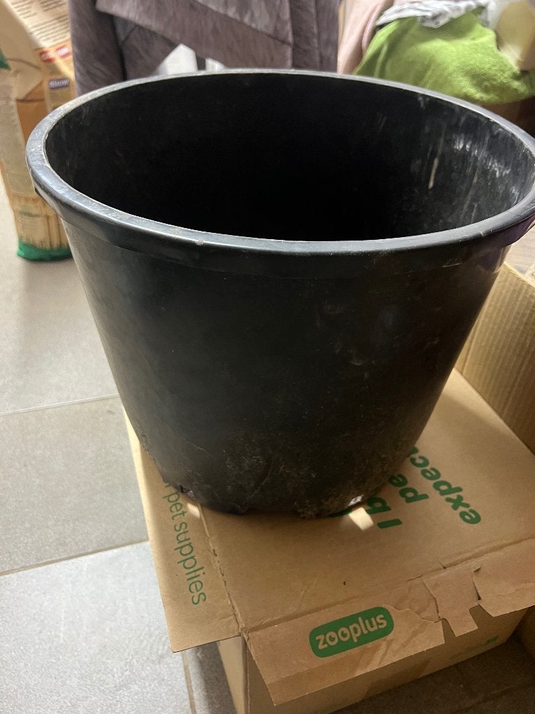 grote bloempotten harde plastiek 25 liter 37 x 29 cm, Tuin en Terras, Bloempotten, 25 tot 40 cm, Kunststof, Rond, Ophalen of Verzenden