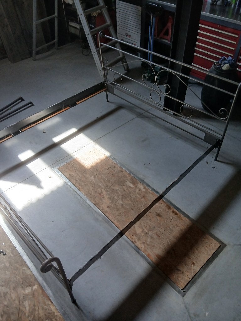 Mooi smeedijzeren bed 180 x 200, Ophalen, Gebruikt, Zwart, Tweepersoons