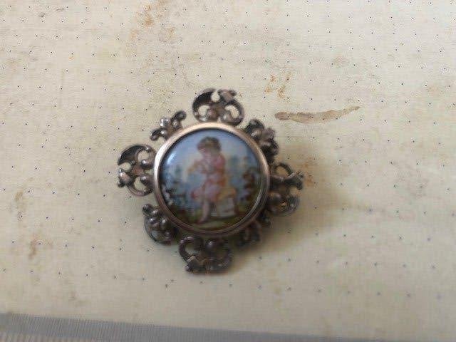 Cameo, oud juweel uit het begin van de 20e eeuw, Handtassen en Accessoires, Ophalen of Verzenden, Zilver, Broche