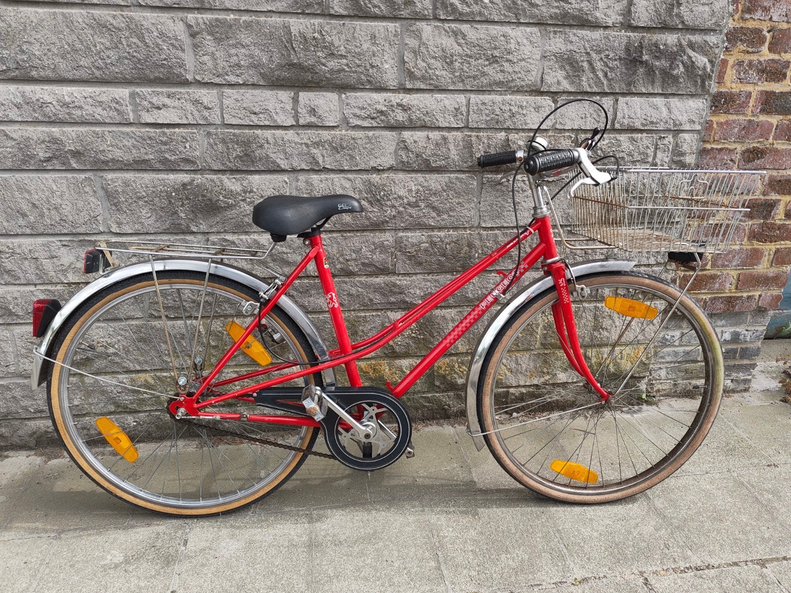 Vintage Peugeot damesfiets