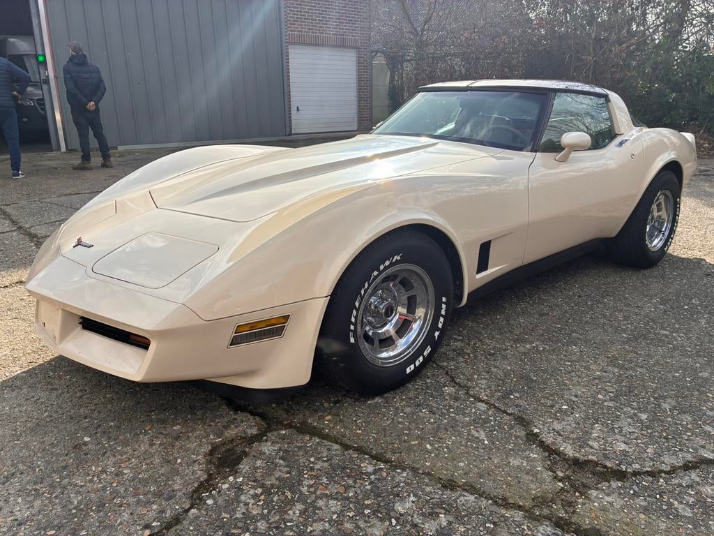 Chevrolet corvette c3 met keuring v verkoop, Automaat, Achterwielaandrijving, Beige, Chevrolet