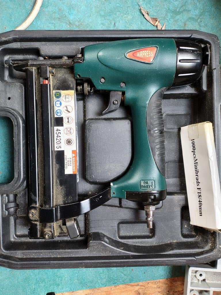 nagel of nietmachine, Doe-het-zelf en Bouw, Ophalen