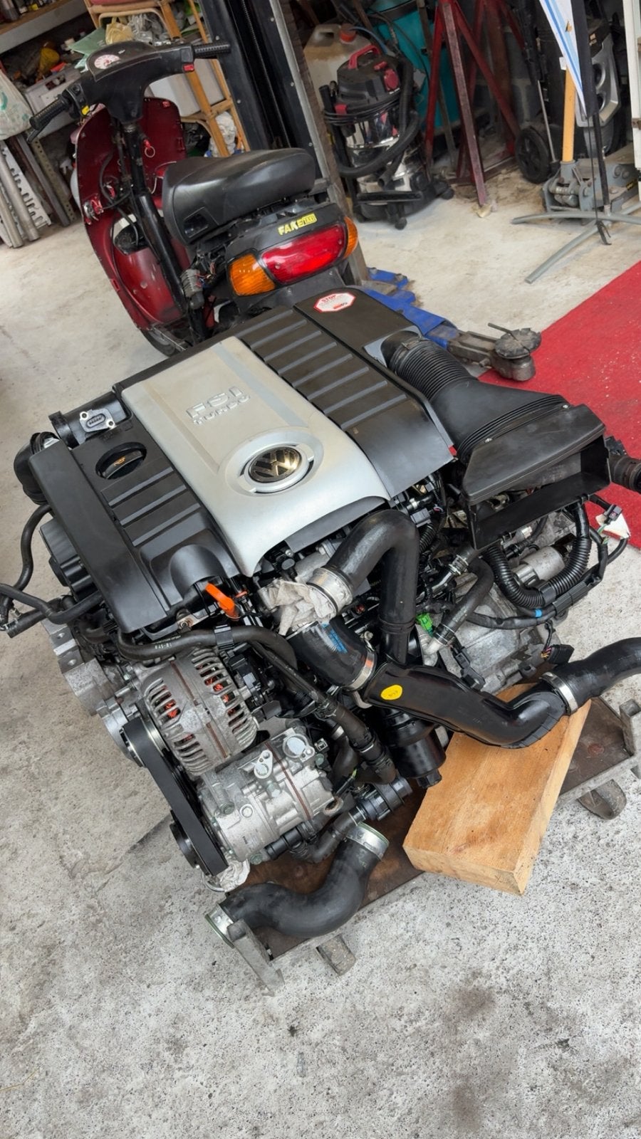 Moteur golf 5 gti axx, Autos : Pièces & Accessoires, Enlèvement, Utilisé, Volkswagen