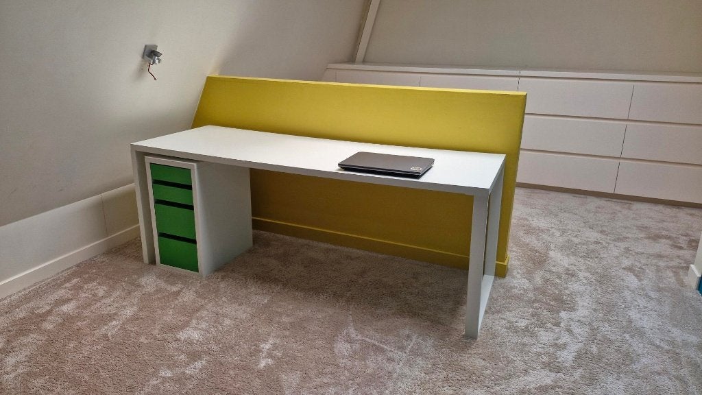 Wit strak bureau meubel, Comme neuf, Avec tiroirs, 200 cm, Blanc