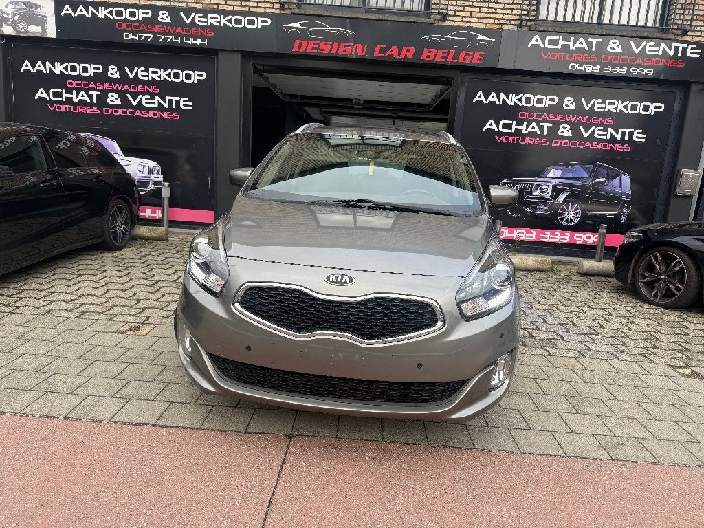Kia Carens 1.6i 5 Places 1er Propriétaire Historique Kia, Autos, Achat, Entreprise, Ordinateur de bord, 5 portes