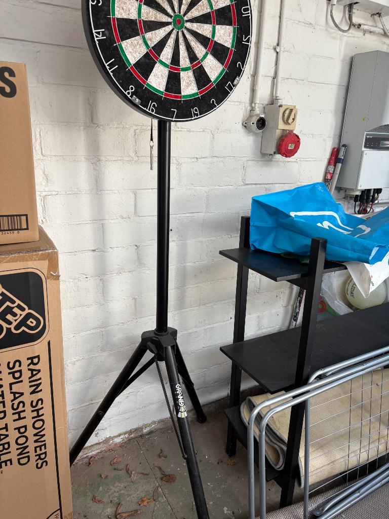 Staander voor darts, Sport en Fitness, Darts, Ophalen, Nieuw