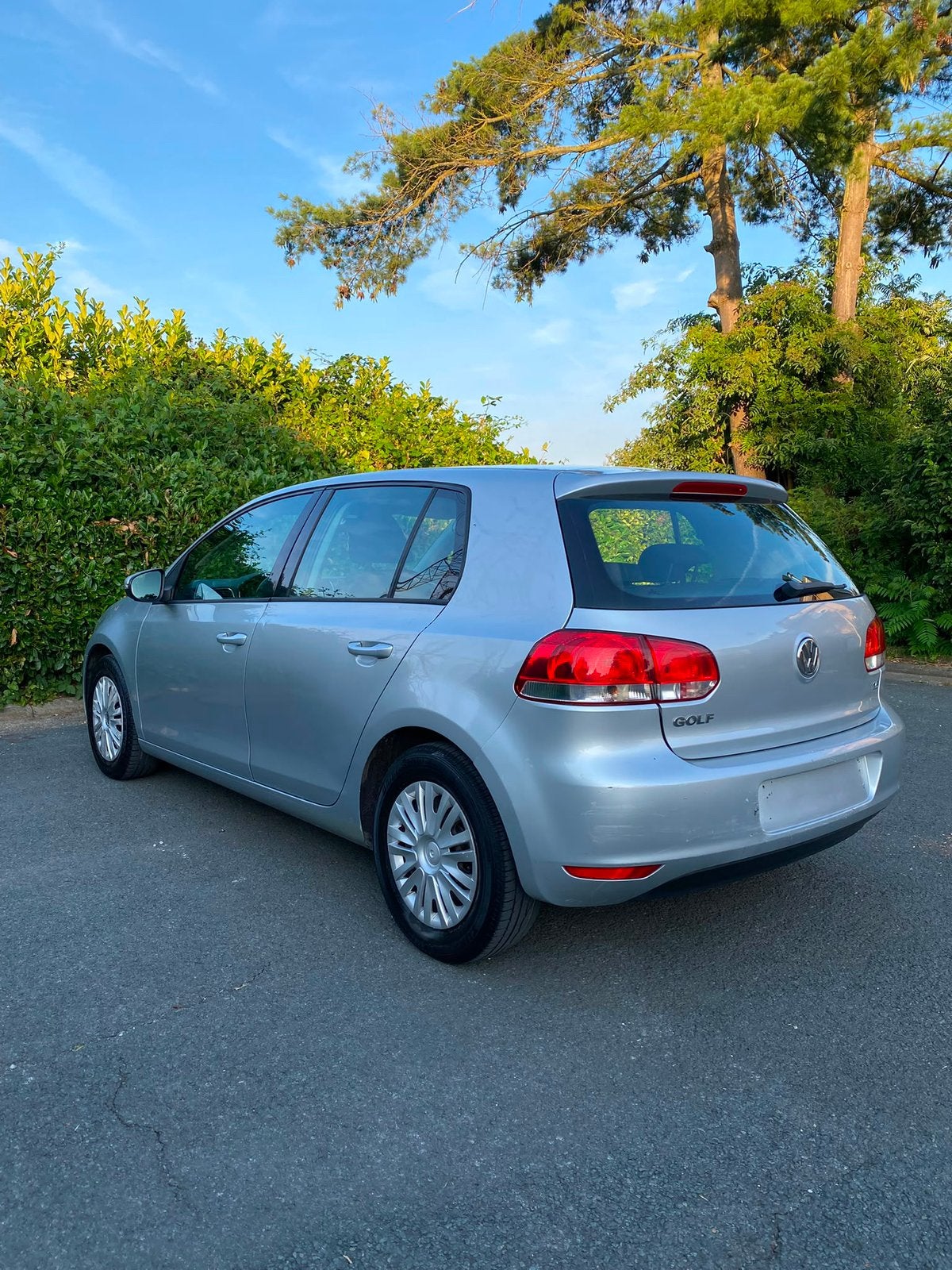 Volkswagen Golf 6 Automaat 1.6 Benzine 2011 €5 Airco, Stof, 4 cilinders, 1600 cc, Beige