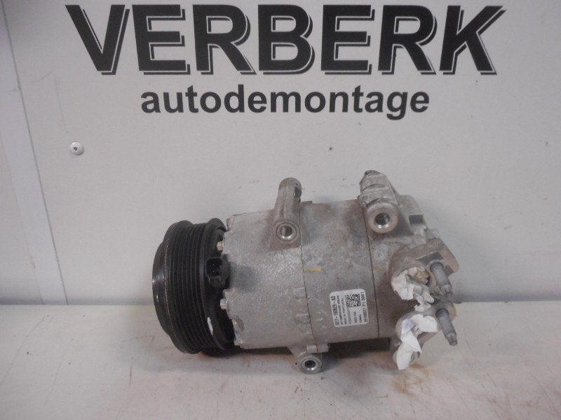 COMPRESSEUR CLIMATISATION Fiesta 6 (JA8) (av11-19d629-ad), Henry-Ford-Straße  1
50735  Köln, DE, Ford-Werke GmbH, Kunden@ford.com