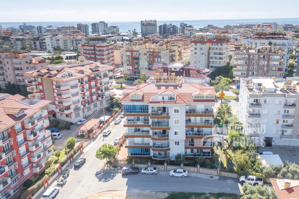 Ruim 1+1 appartement in Oba, Immo, Buitenland, 2 kamers, Turkije, Stad, Appartement