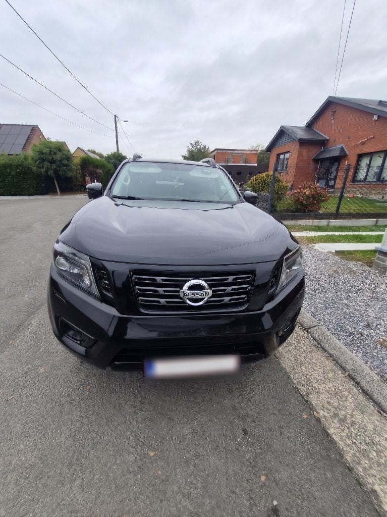 Nissan navara 2.3L, Autos, Cuir, Achat, Carnet d'entretien, Noir