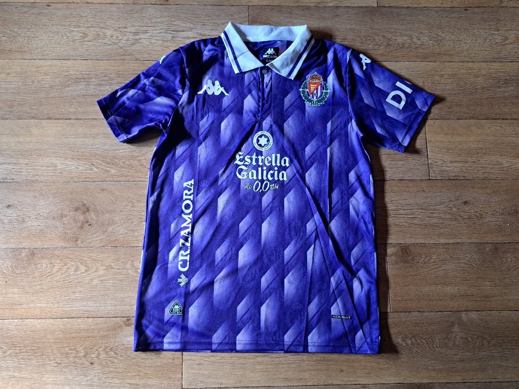 Real Valladolid voetbalshirt, Sport en Fitness, Voetbal, Maat M, Ophalen of Verzenden, Zo goed als nieuw, Shirt