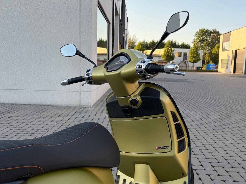 Vespa GTS SuperSport 125 - 5480 km - Mei 2024, Motoren, Motoren | Piaggio, Scooter, Nieuw, Particulier, 11 kW of minder