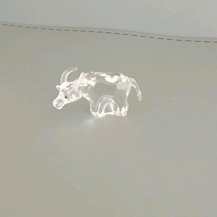Swarovski Os, Ophalen