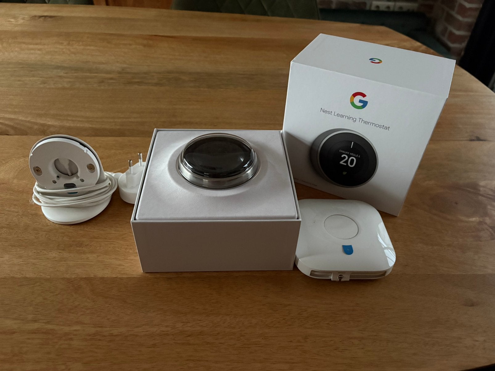 Nest Learning Thermostat 3de generatie – complete set, Bricolage & Construction, Enlèvement, Thermostat intelligent, Comme neuf