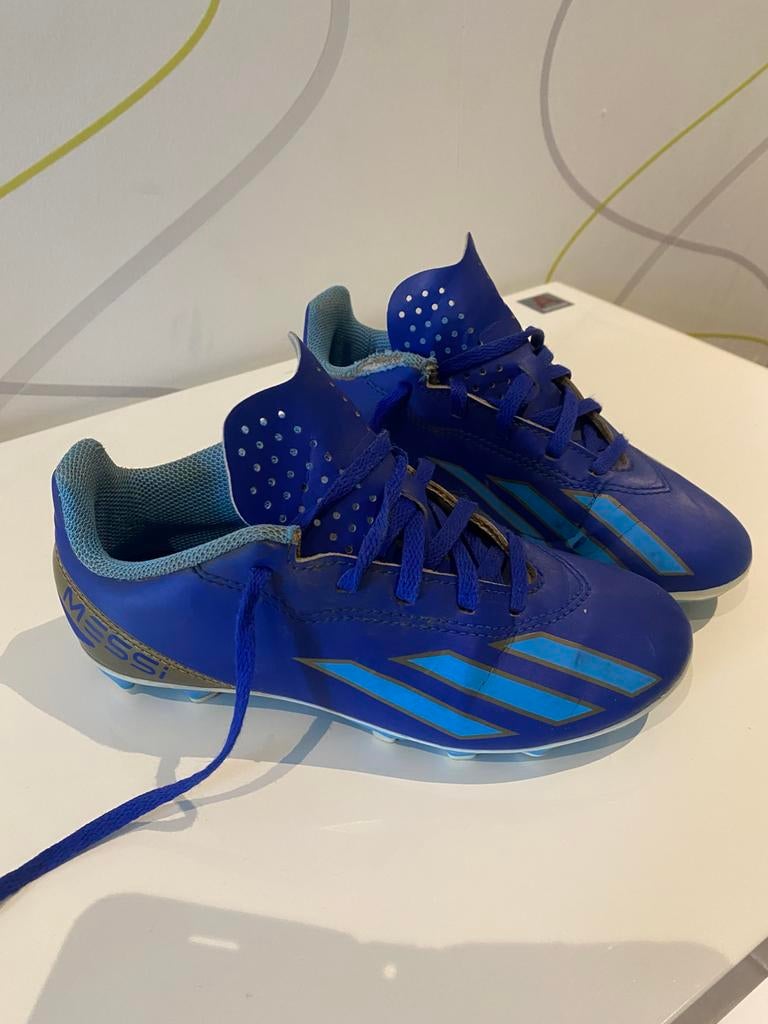 Adidas kindervoetbalschoenen. Maat 33, Ophalen, Zo goed als nieuw, Adidas