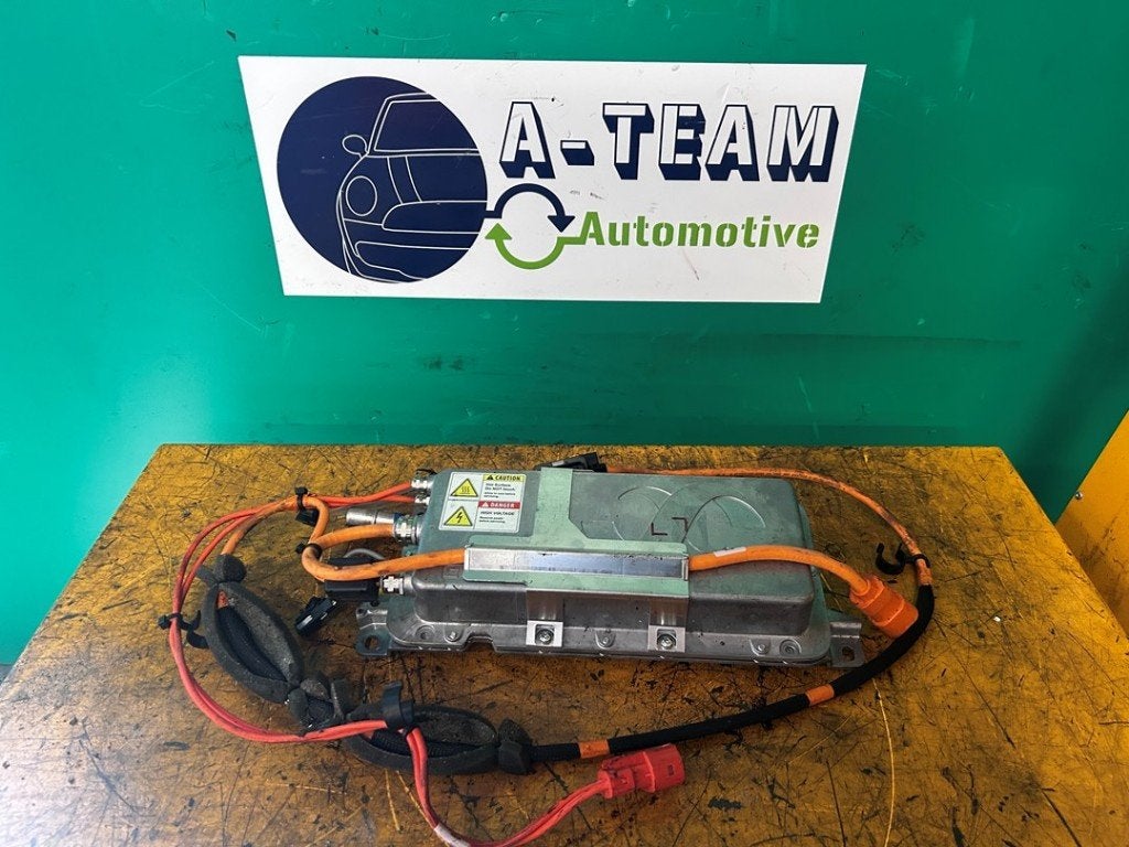 CHARGEUR DE BATTERIE (|31394702|), Volvo Car Germany GmbH, Utilisé, Info@volvocars.com, Siegburger Straße 229
50679  Köln, DE