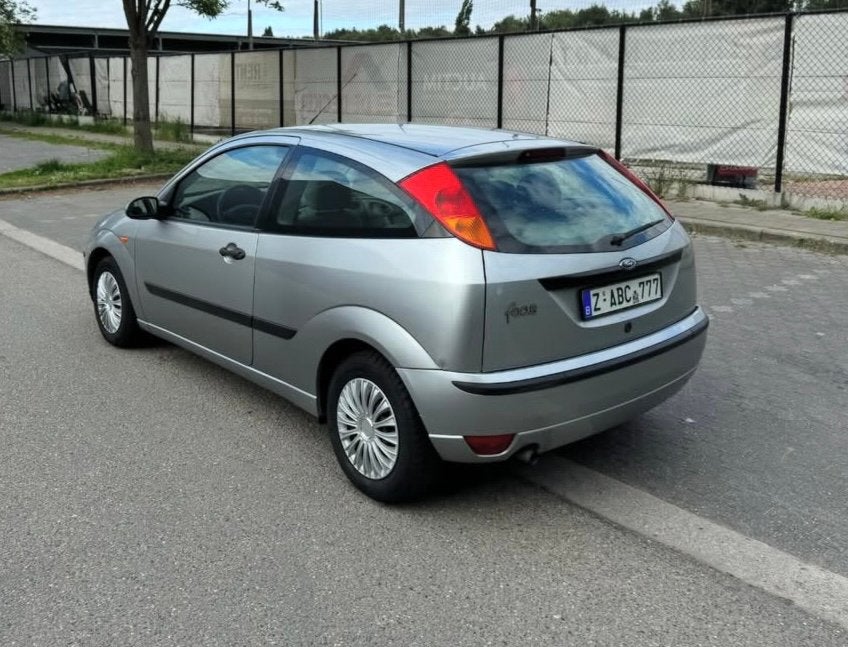 Ford Focus, Autos, Ford, Entreprise, Focus, Essence, Enlèvement