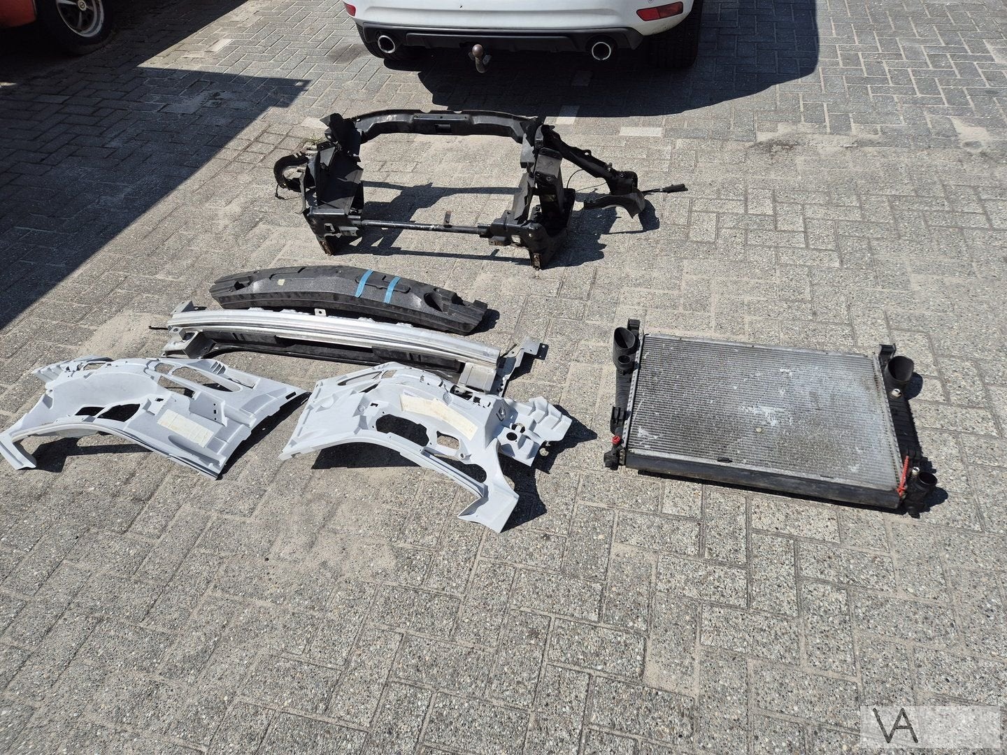 Mercedes SL R230 2001 - 2009 bumper inleg steun links rechts, Autos : Pièces & Accessoires, Utilisé, -, -, Enlèvement ou Envoi