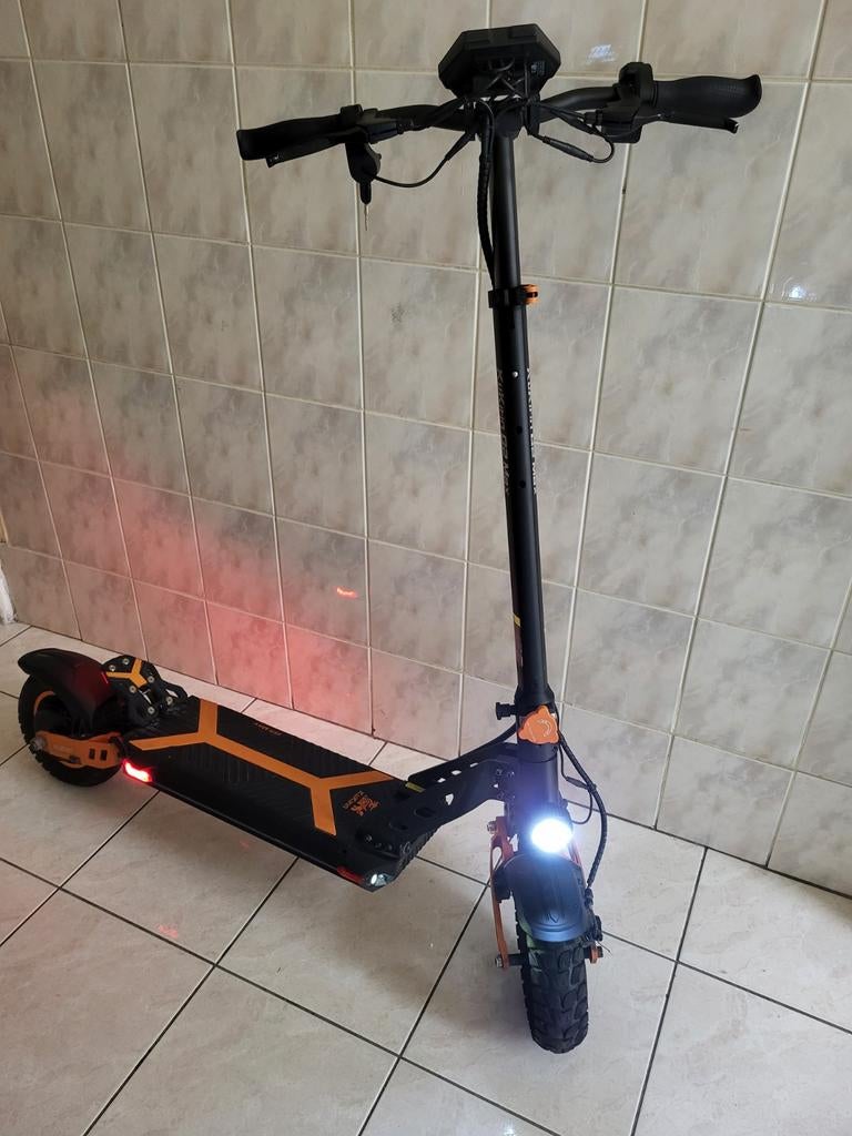 Kuirin g2 max, Vélos & Vélomoteurs, Trottinettes, Comme neuf, Step électrique (E-scooter), Enlèvement