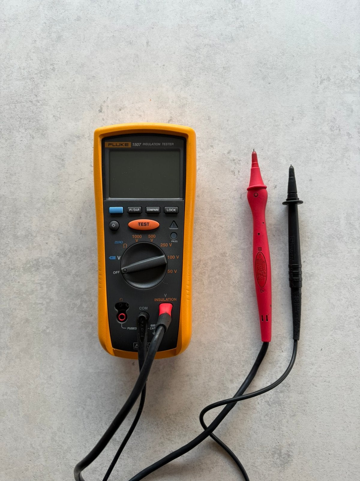 Fluke 1507 Insulation tester, Doe-het-zelf en Bouw, Ophalen, Zo goed als nieuw
