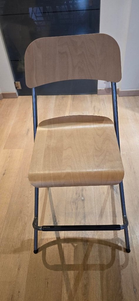 Tabouret, Enlèvement, Utilisé