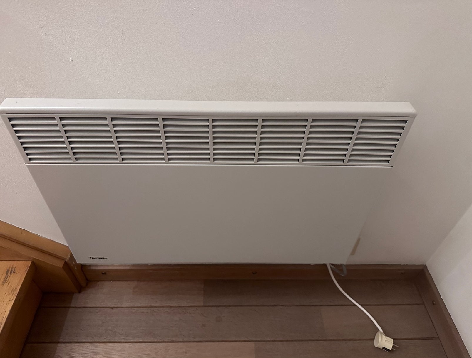 Thermelec verwarming 230v 1750W, Doe-het-zelf en Bouw, Ophalen, Gebruikt, 800 watt of meer, Radiator