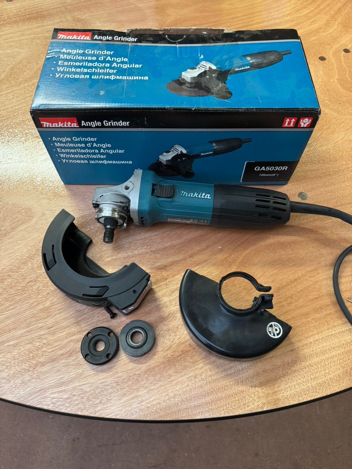 Meuleuse d'angle Makita GA5030R (125 mm - 720W), Bricolage & Construction, Outillage | Meuleuses, Enlèvement, Comme neuf, Meuleuse d'angle