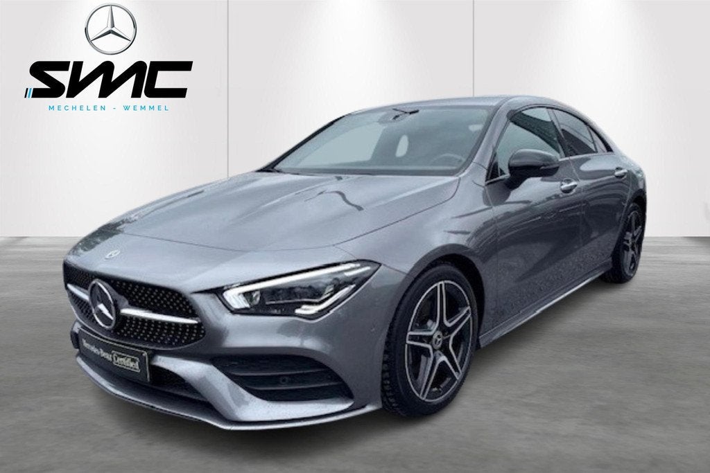Mercedes-Benz CLA CLA 180 d AMG Line, Auto's, Mercedes-Benz, Stof, Zwart, 4 cilinders, Bedrijf