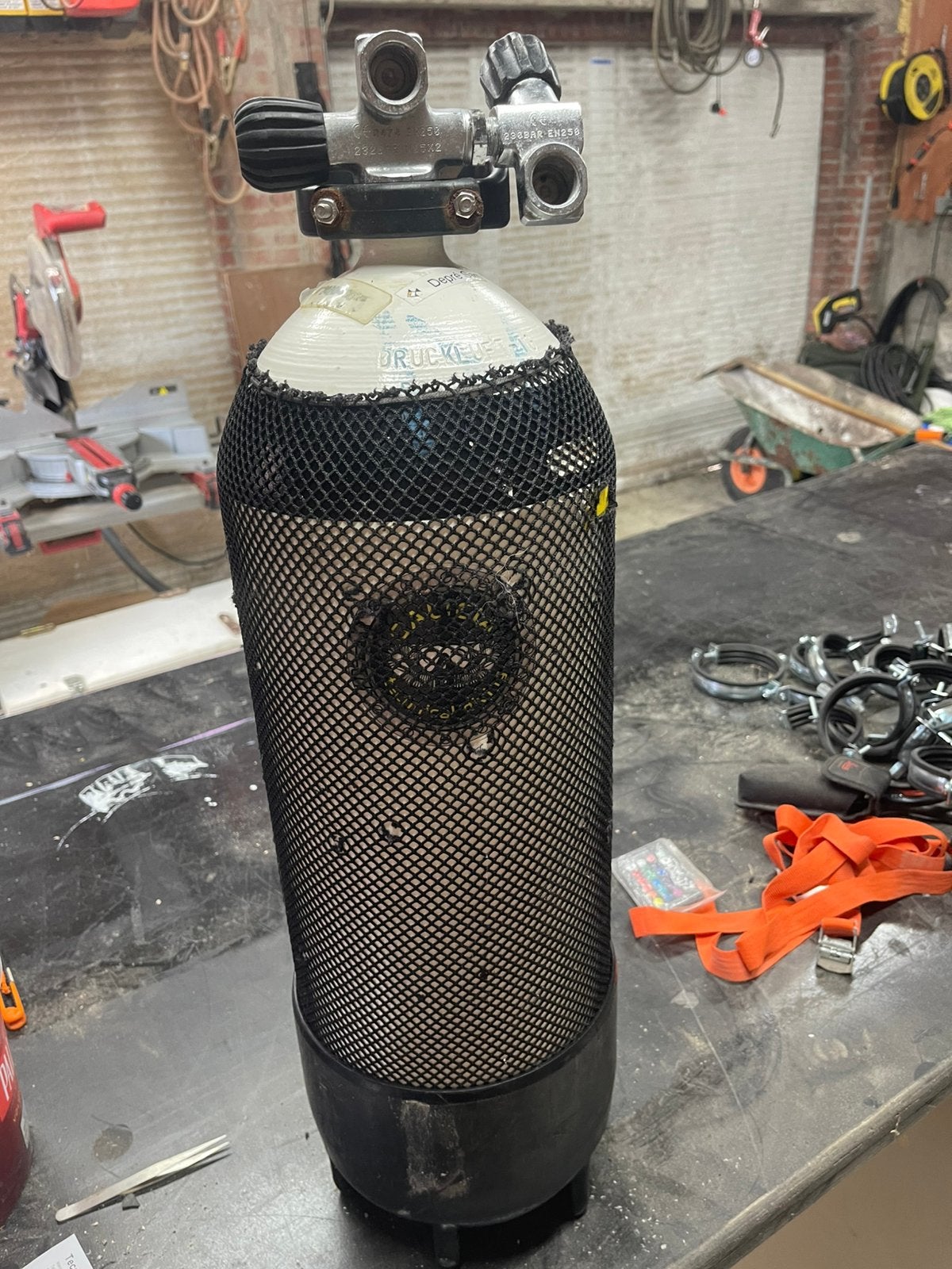 Duikfles / luchtfles 15l gekeurd, Ophalen, Gebruikt, Duikfles