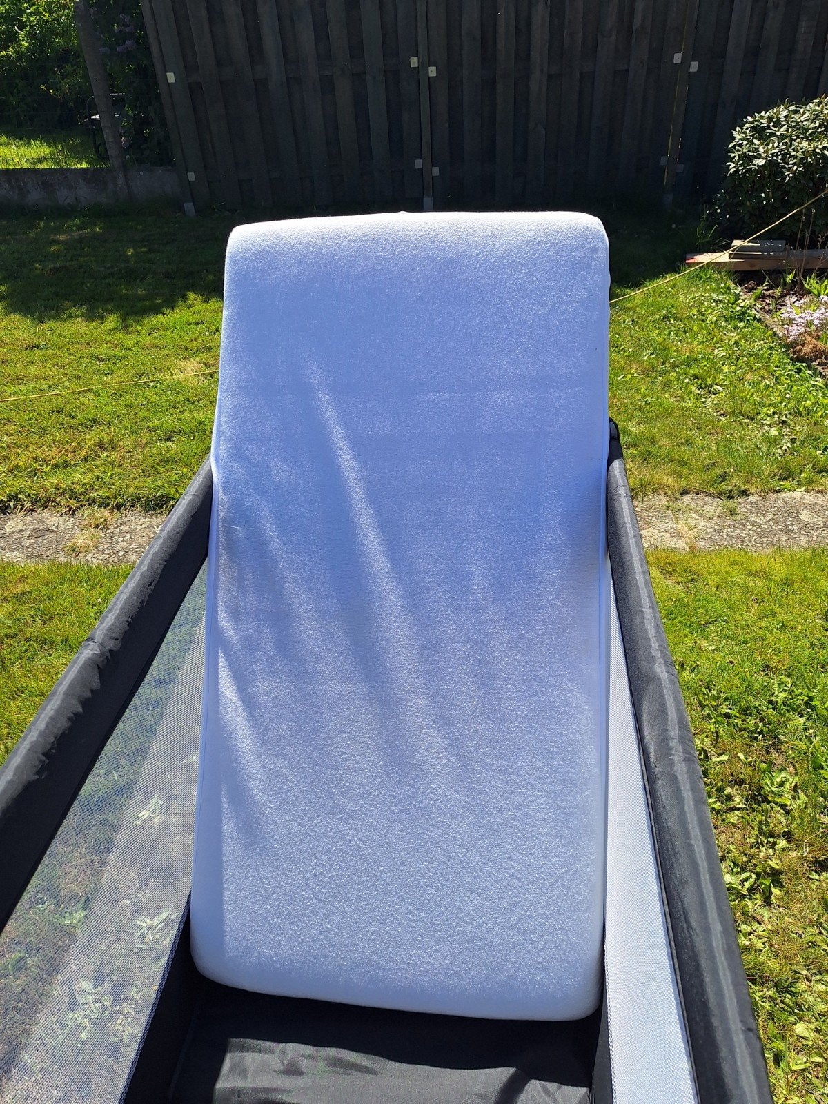 matras voor kinder bed 60x120x10 met bescherming hoes, Ophalen, Matras