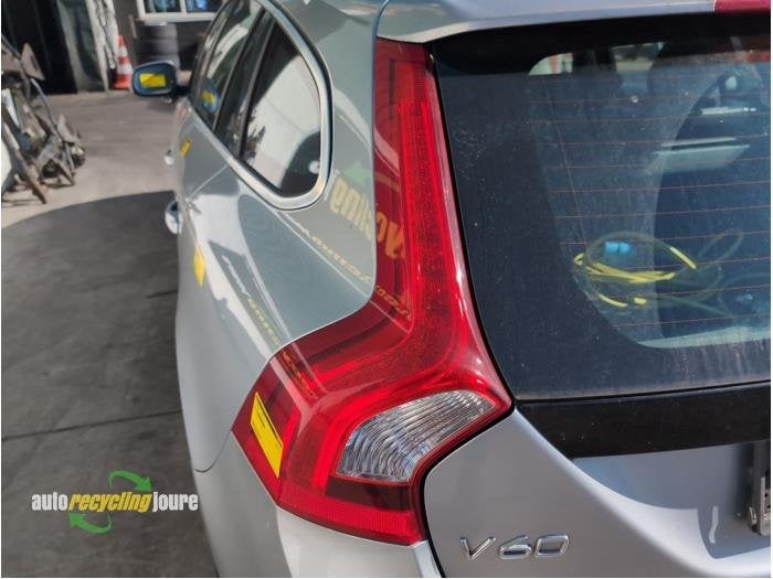 Achterlicht links van een Volvo V60, Auto-onderdelen, Gebruikt, -, -, Volvo