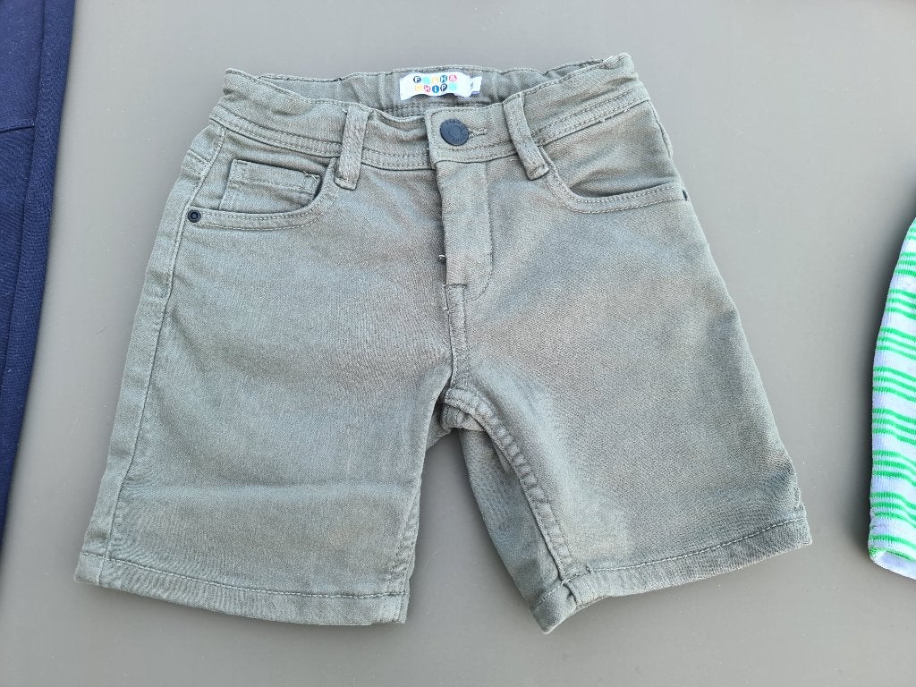 Kaki korte broek, Fish & Chips, 98, Kinderen en Baby's, Kinderkleding | Maat 116, Ophalen, Zo goed als nieuw, Broek