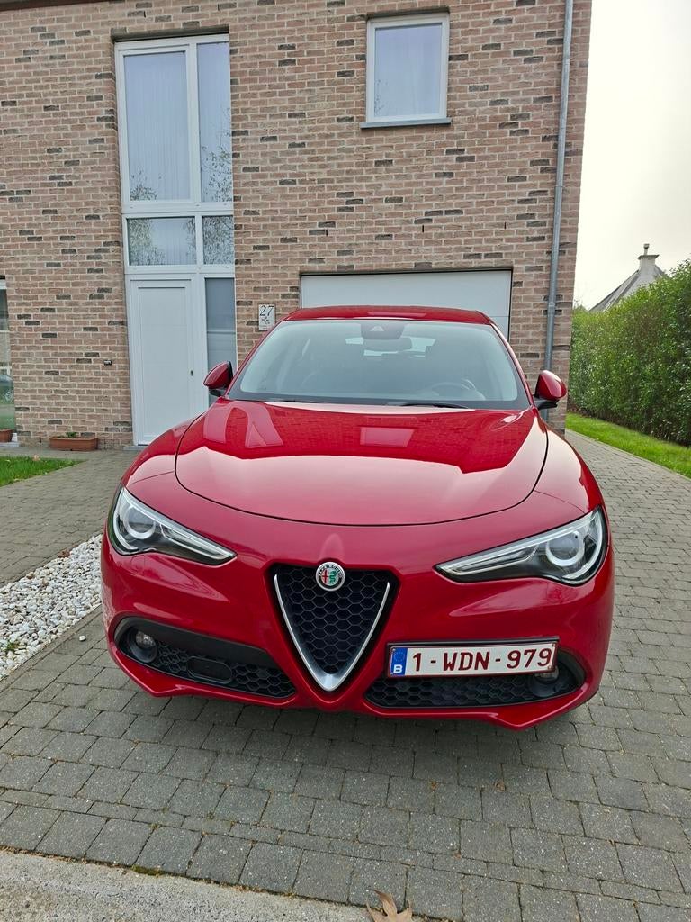 Alfa Romeo Stelvio,  2018, 2,2cc automaat, Auto's, Automaat, Achterwielaandrijving, 4 cilinders, Adaptive Cruise Control