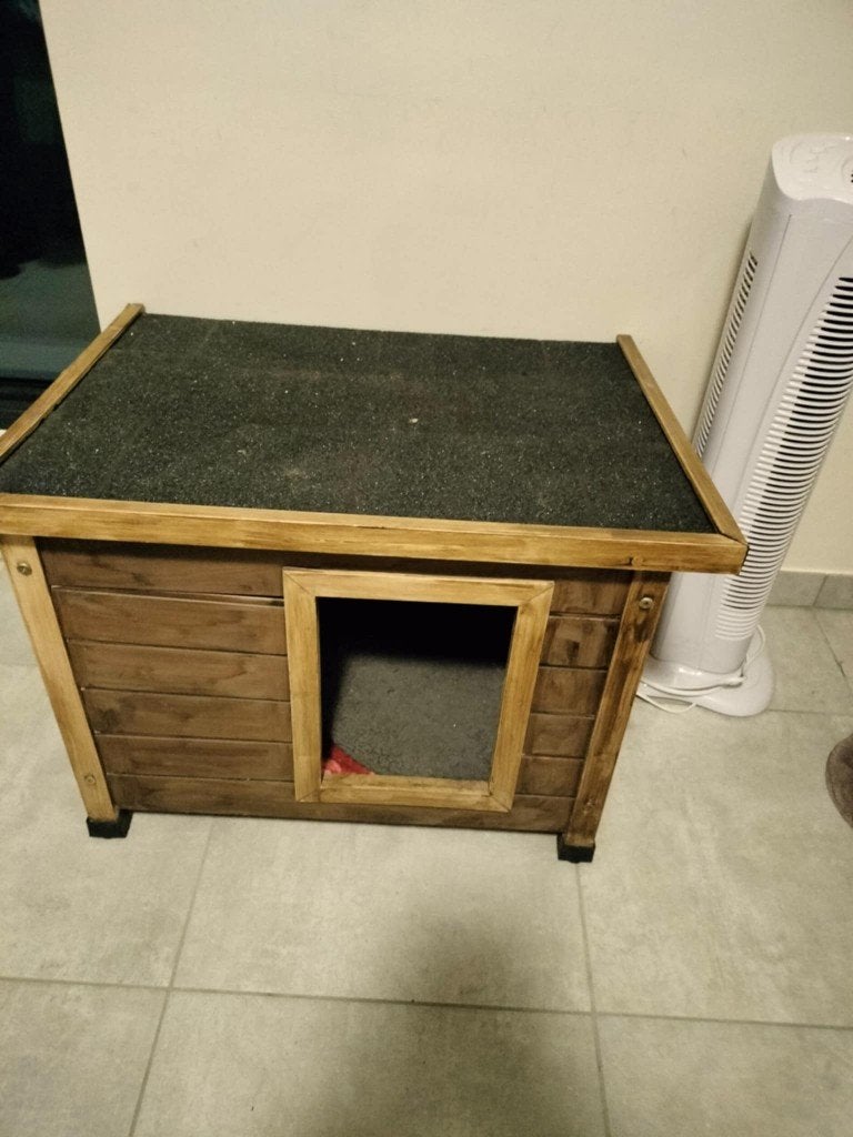 Kattenhuis in de kleur bruin 57 x 45 x 43 cm geen schade, Ophalen, Nieuw