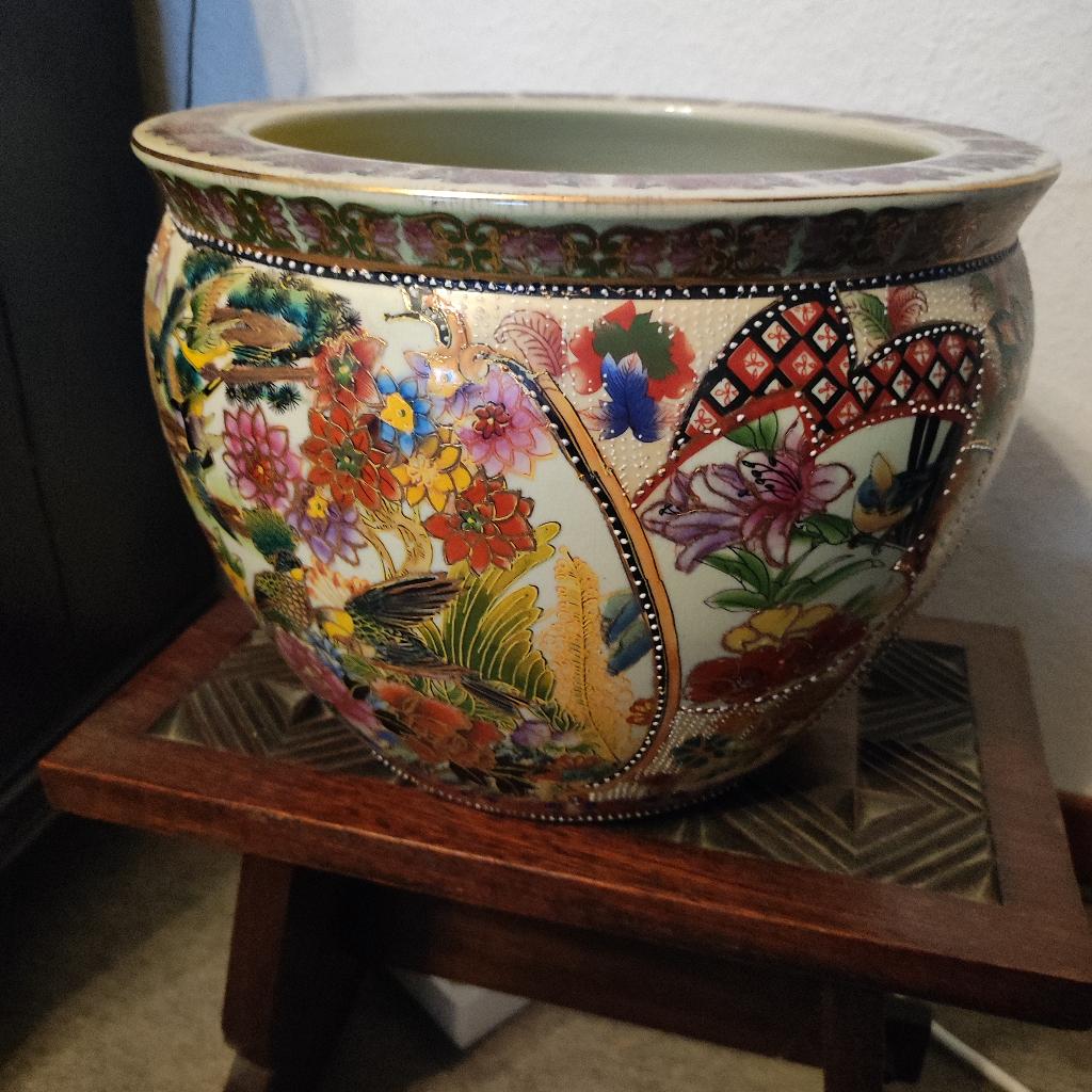 Decoratie beelden vazen, Ophalen