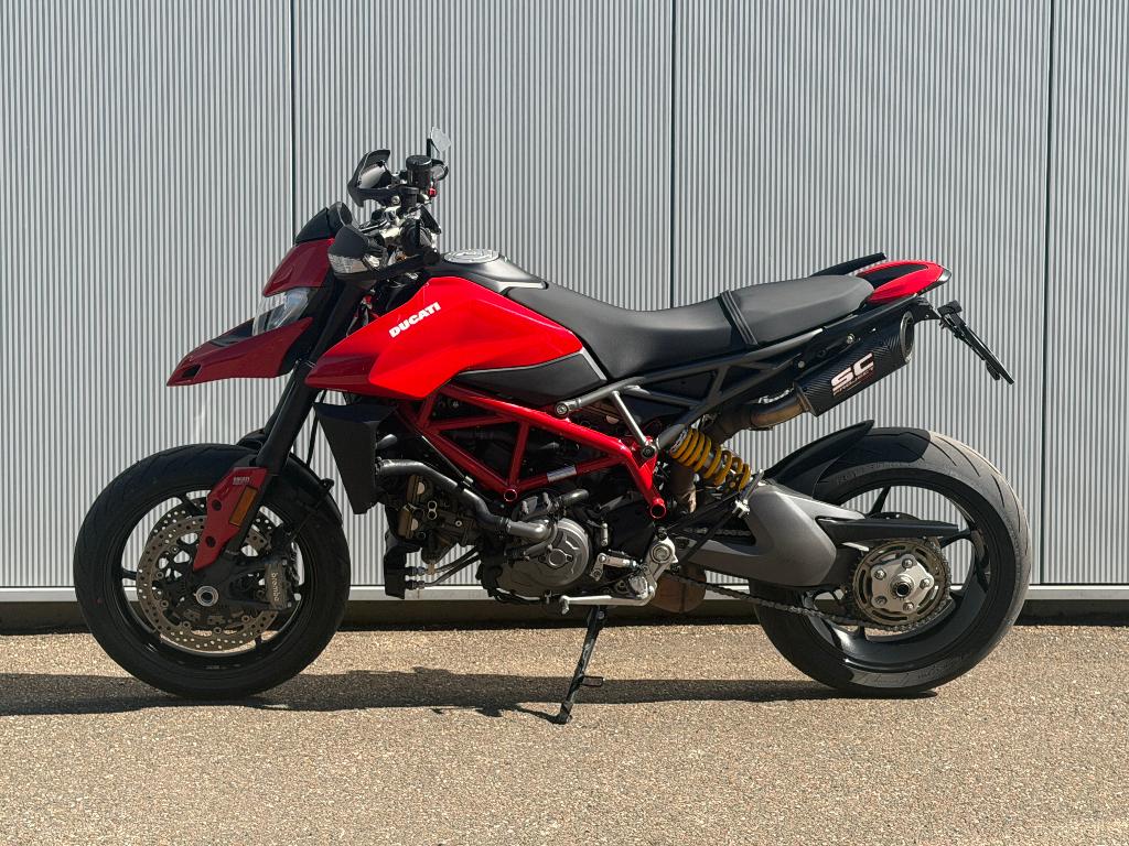 Ducati Hypermotard 950 / SC Project Échappement /Quickshifte, Échappement sport, Permis Moto A, Entreprise, Plus de 35 kW