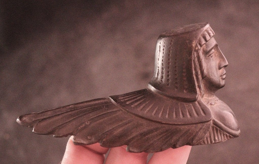 Petit sphinx en bronze antique, Enlèvement ou Envoi
