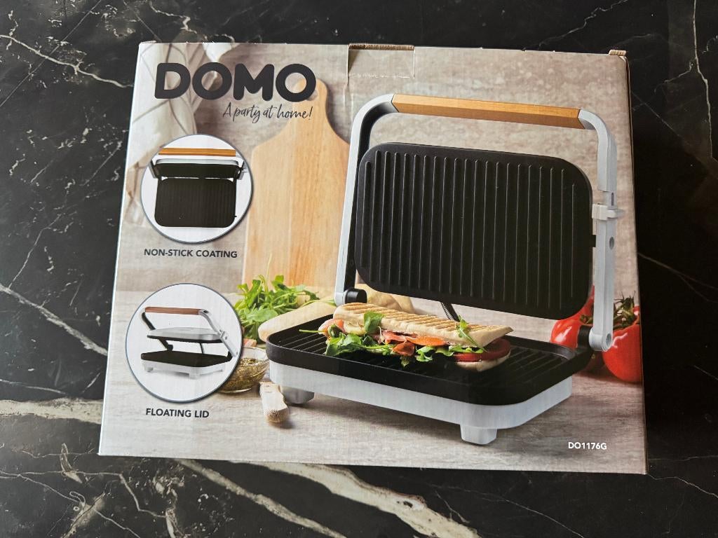 Gril de contact multifonctionnelle DOMO neuf valeur 50 euros, Electroménager, Grils de contact, Enlèvement ou Envoi, Neuf