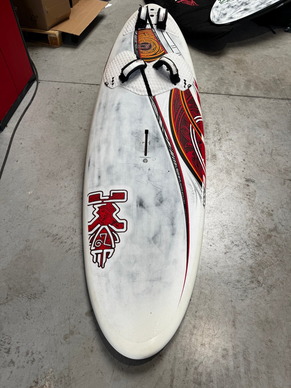 Starboard Kode 113Freemove inclusief Drake vin., Watersport en Boten, Windsurfen, Ophalen, Zo goed als nieuw, Starboard, Vin