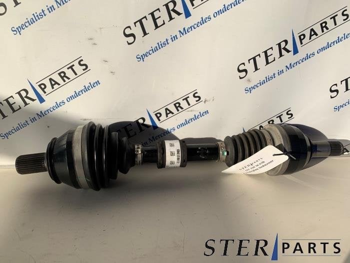 Arbre de transmission avant gauche d'un Mercedes CLA, 3 mois de garantie, Utilisé, -, -